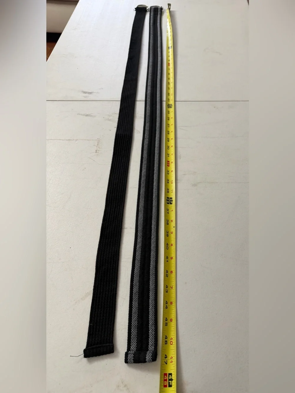 Men’s Durable Gray and Black Strap Belts
